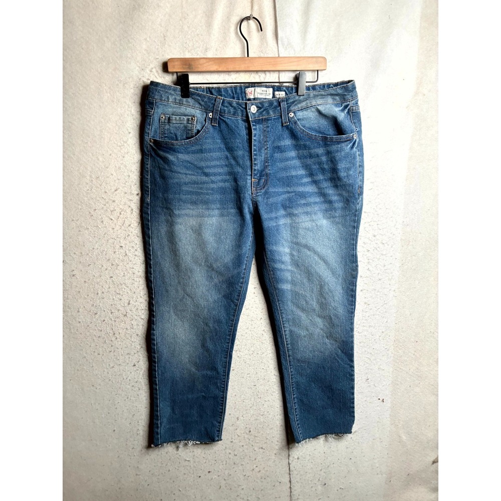 MBX Premium Denim Straight Jeans Men 36x30 Blue Denim Cotton Medium Wash Raw Hem